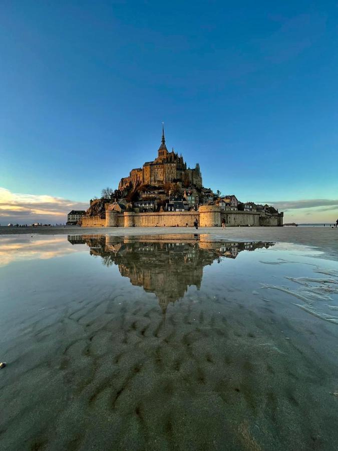 Arc En Ciel Du Mont Bed & Breakfast Pontorson Dış mekan fotoğraf