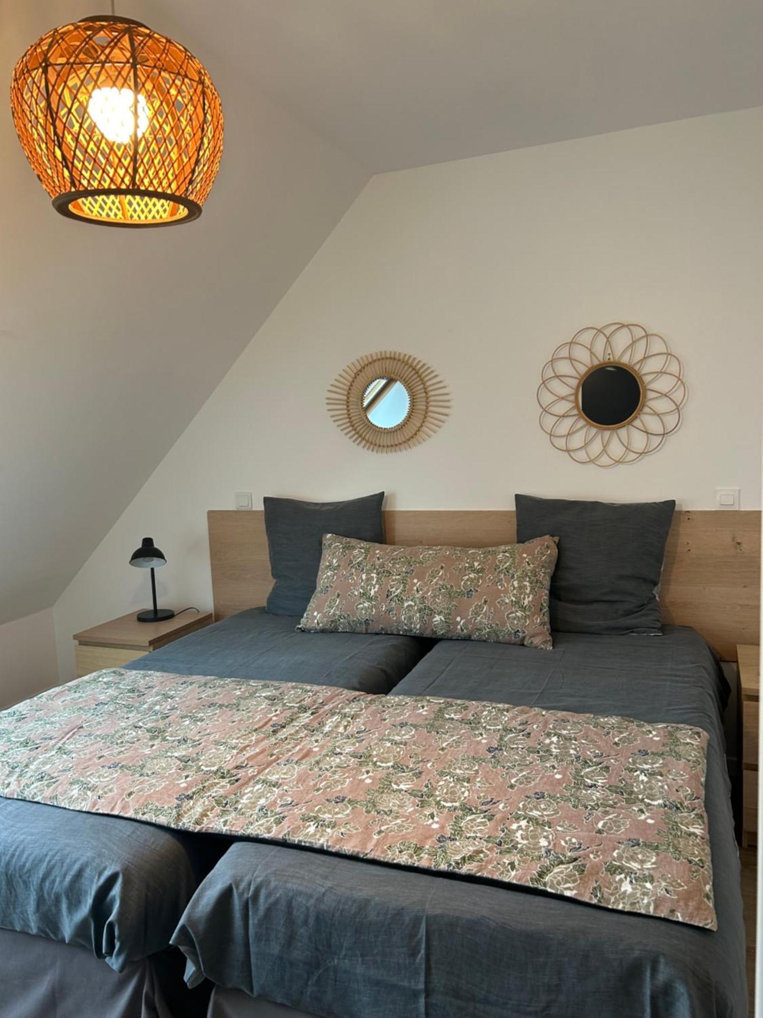 Arc En Ciel Du Mont Bed & Breakfast Pontorson Dış mekan fotoğraf